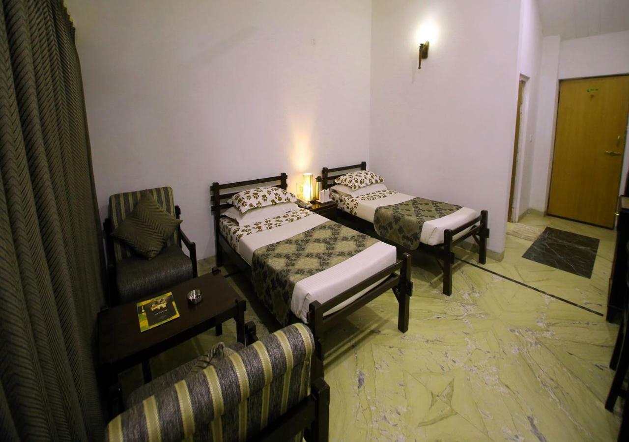 Mpt White Tiger Forest Lodge Tala  ภายนอก รูปภาพ